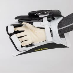 Bauer Vapor X5 Pro Intermediate Goalie Blocker 32 Bauer Vapor X5 Pro Intermediate Goalie Blocker -Bauer Sale Store bauer blockers bauer vapor x5 pro intermediate goalie blocker 30441016950850