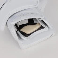 Bauer GSX Intermediate Goalie Catcher S23 -Bauer Sale Store bauer catchers bauer gsx intermediate goalie catcher s23 30445046890562