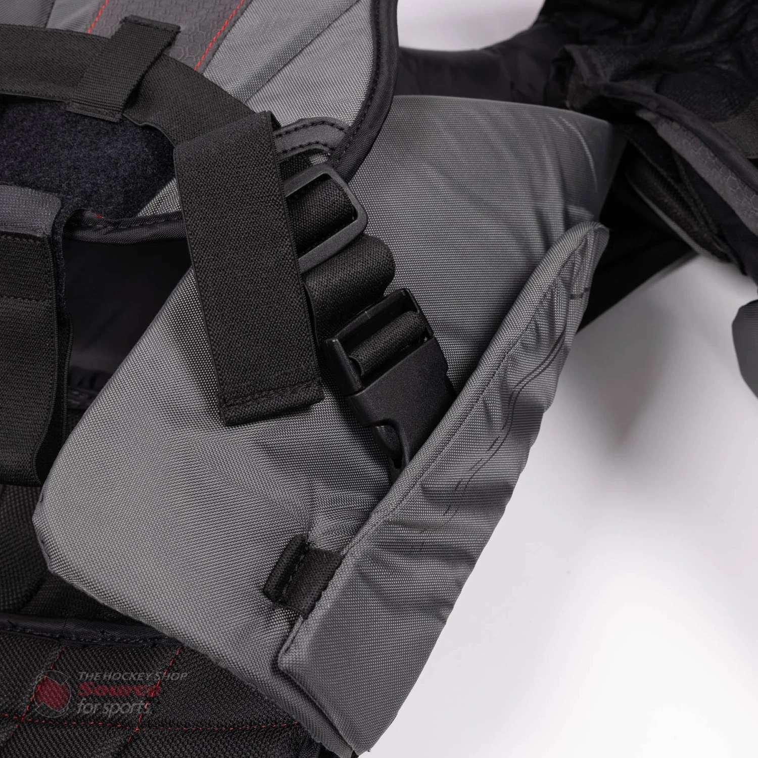 Bauer Vapor HyperLite Senior Chest & Arm Protector - Red 15 Bauer Vapor HyperLite Senior Chest & Arm Protector - Red - Image 15