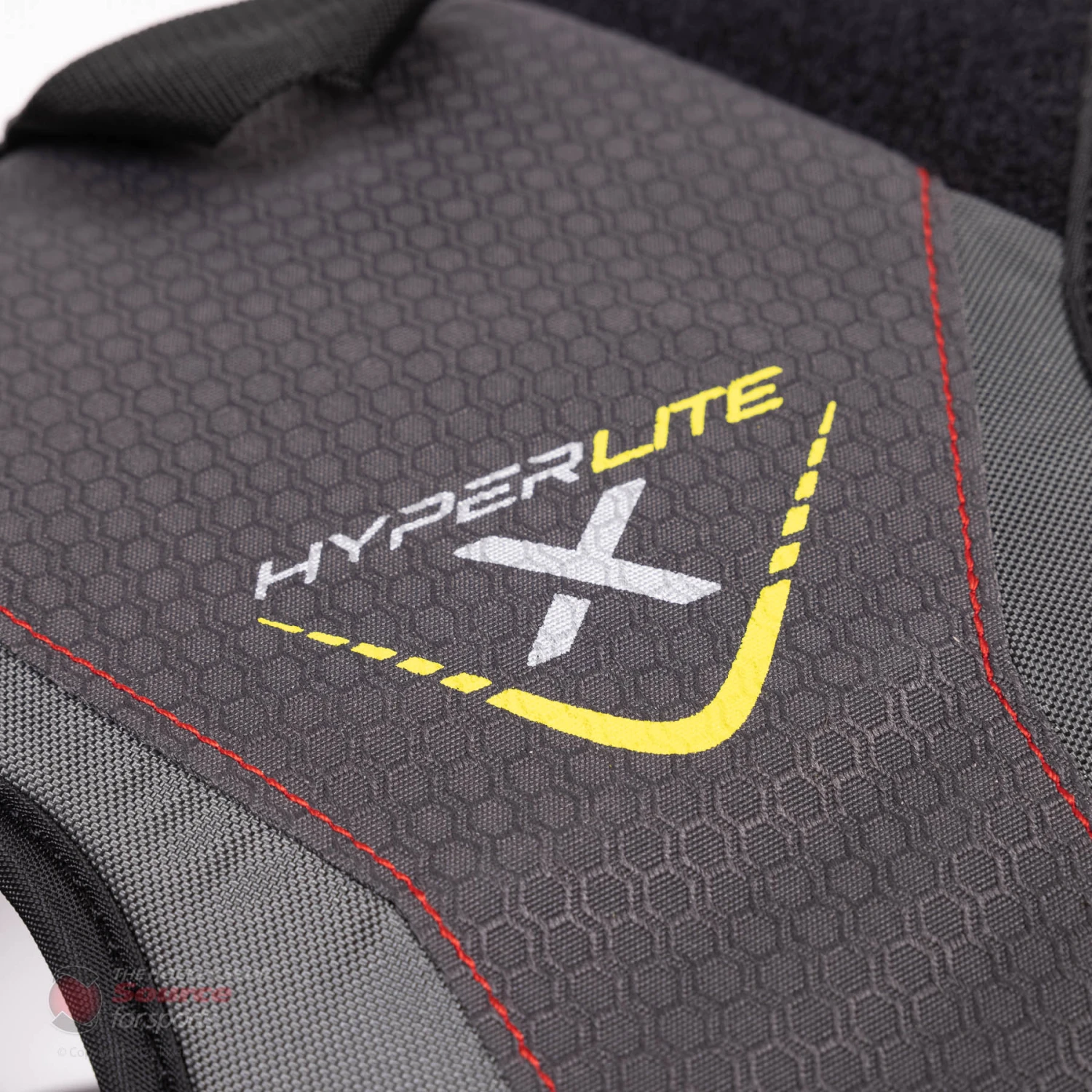 Bauer Vapor HyperLite Senior Chest & Arm Protector - Red 17 Bauer Vapor HyperLite Senior Chest & Arm Protector - Red - Image 17