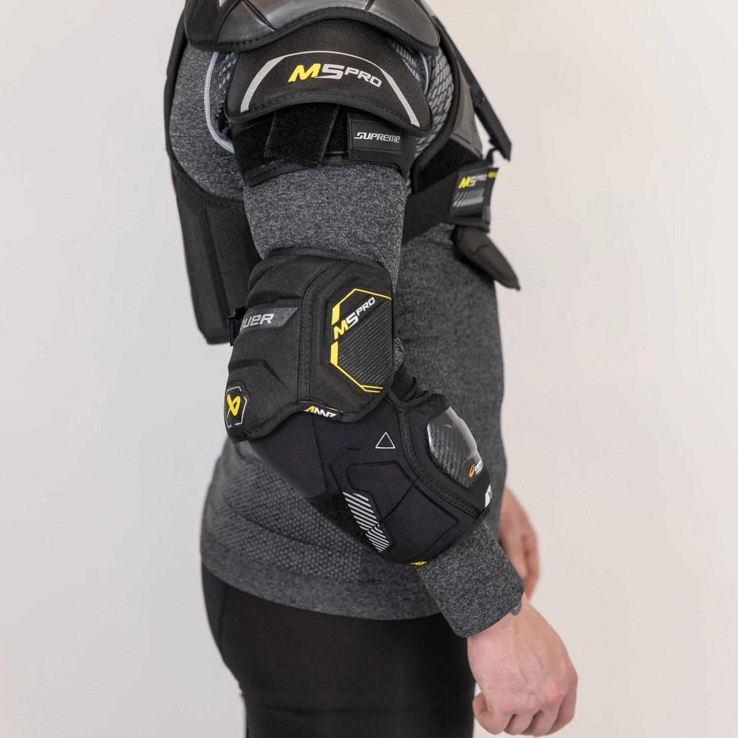 Bauer Supreme M5 Pro Senior Hockey Elbow Pads 7 Bauer Supreme M5 Pro Senior Hockey Elbow Pads - Image 7