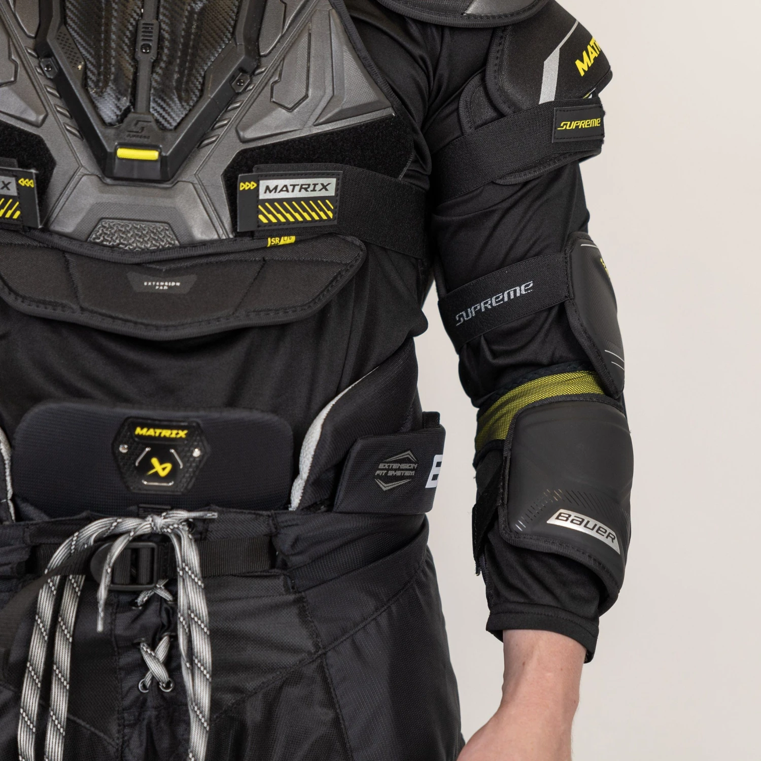 Bauer Supreme Matrix Senior Hockey Elbow Pads 8 Bauer Supreme Matrix Senior Hockey Elbow Pads - Image 8