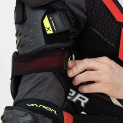 Bauer Vapor Hyperlite Intermediate Hockey Elbow Pads -Bauer Sale Store bauer elbow pads bauer vapor hyperlite intermediate hockey elbow pads 29084622258242