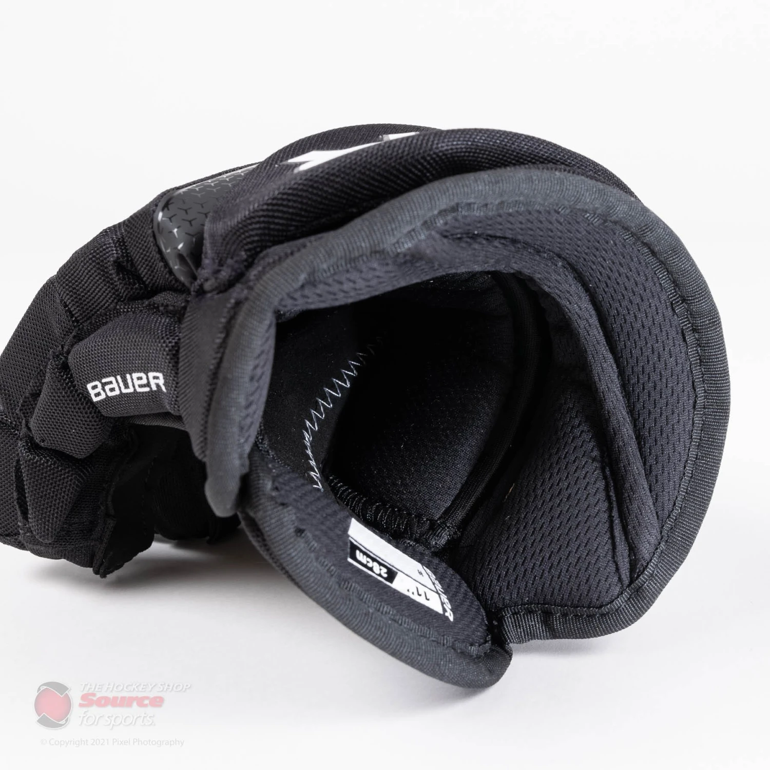 Bauer Supreme Matrix Junior Hockey Gloves (2021) 10 Bauer Supreme Matrix Junior Hockey Gloves (2021) - Image 10