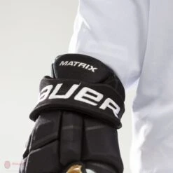 Bauer Supreme Matrix Senior Hockey Gloves (2019) 30 Bauer Supreme Matrix Senior Hockey Gloves (2019) -Bauer Sale Store bauer gloves bauer supreme matrix senior hockey gloves 2019 11140081188930