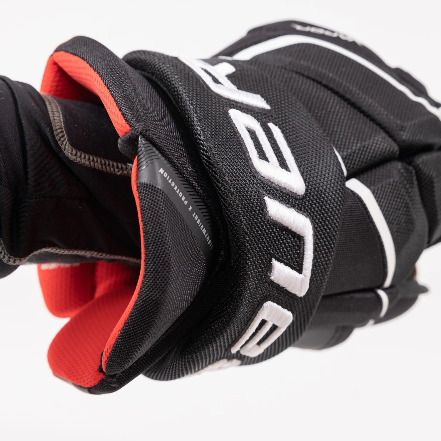 Bauer Vapor 3X Pro Intermediate Hockey Gloves 10 Bauer Vapor 3X Pro Intermediate Hockey Gloves - Image 10