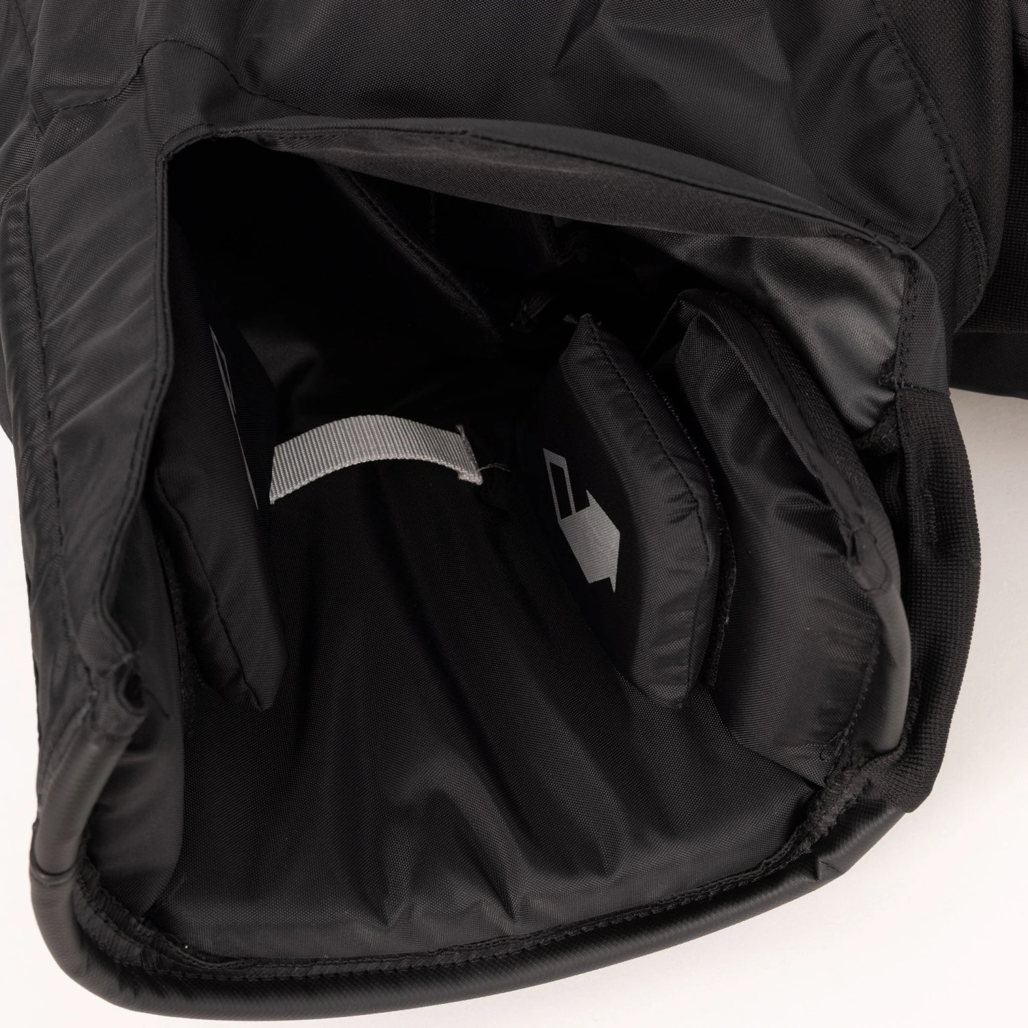 Bauer Elite Intermediate Goalie Pants S23 8 Bauer Elite Intermediate Goalie Pants S23 - Image 8