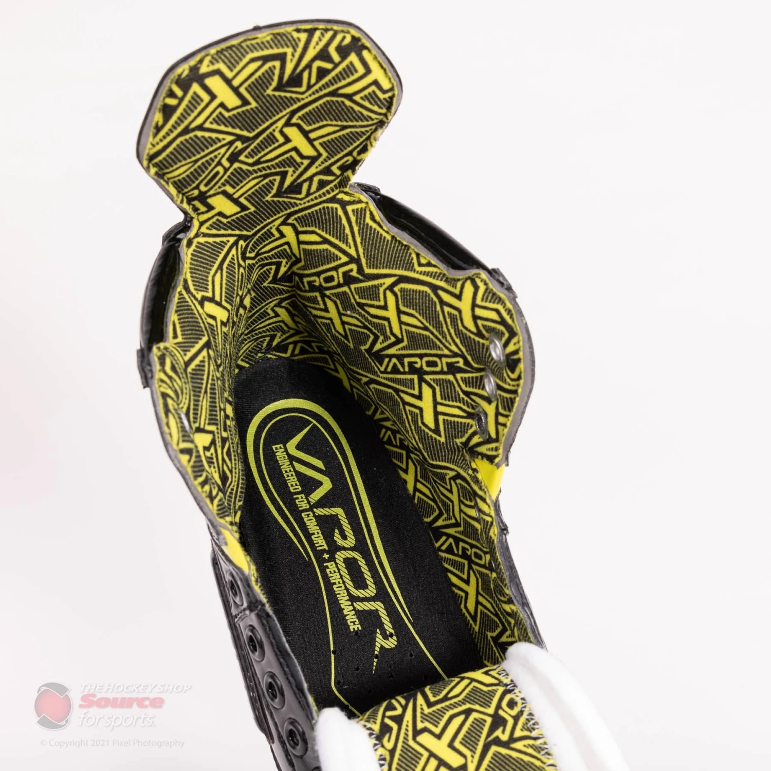 Bauer Vapor 3X Junior Hockey Skates 9 Bauer Vapor 3X Junior Hockey Skates - Image 9