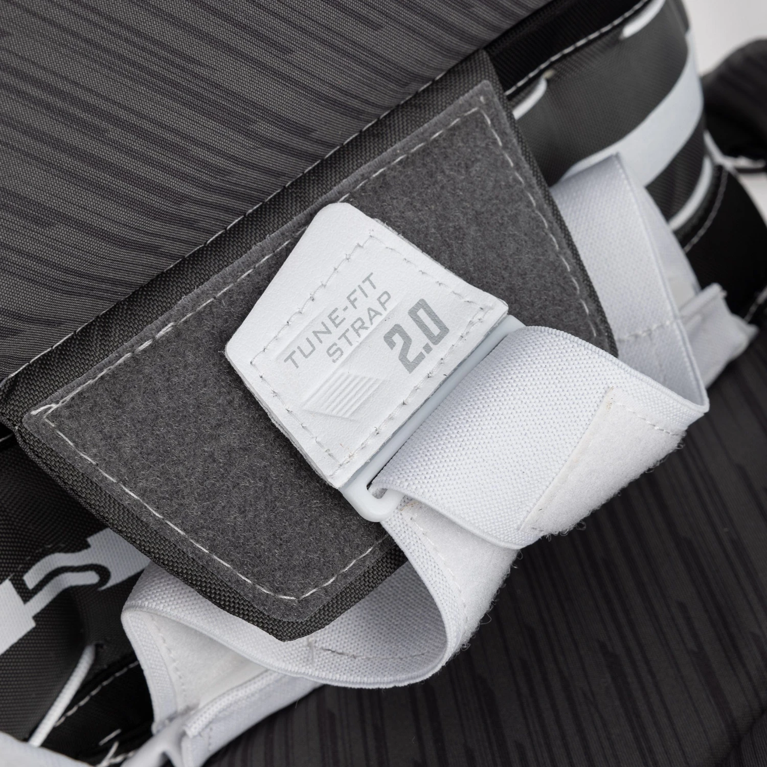 Bauer Vapor X5 Pro Intermediate Goalie Leg Pads 10 Bauer Vapor X5 Pro Intermediate Goalie Leg Pads - Image 10