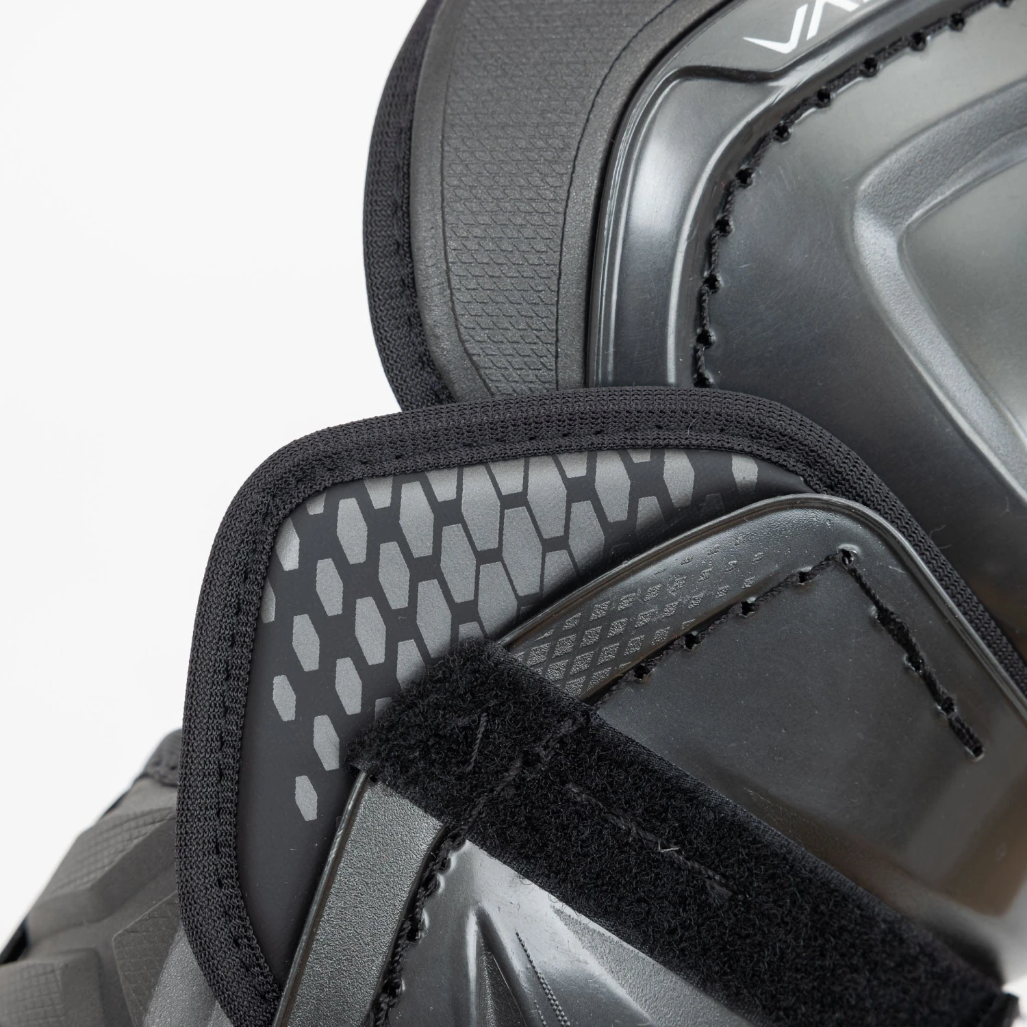 Bauer Vapor 3X Pro Intermediate Hockey Shin Guards 14 Bauer Vapor 3X Pro Intermediate Hockey Shin Guards - Image 14